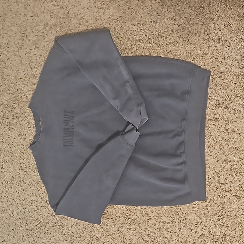 Taylor Swift Eras Tour Blue Crew Neck sweatshirt, size XS